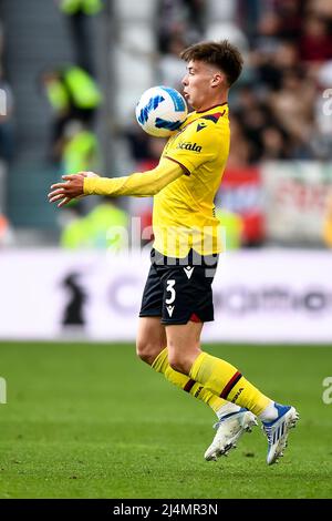 Turin, Italy. 16 April 2022. Aaron Hickey of Bologna FC controls the ball during the Serie A football match between Juventus FC and Bologna FC. Credit: Nicolò Campo/Alamy Live News Stock Photo
