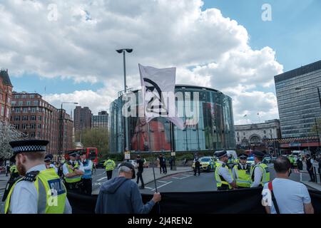 XR commits to taking over four bridges in London which include, Westminster, Lambeth, Waterloo & Blackfriars Bridge, and hold the front of Tate Modern Stock Photo