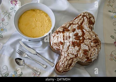 Colomba pasquale (Easter Dove). It is a typical italian eastern cake. It is  similar to panettone and has the shape of a dove Stock Photo - Alamy