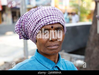 Portrait of Indian woman worker on a construction site in Trichy, Tamil Nadu, India Stock Photo