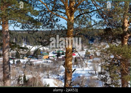 View of the small village of Ust-Pisanaya in winter, Kemerovo region-Kuzbass Stock Photo