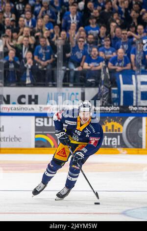 18.04.2022, Zug, Bossard Arena, Swiss National League Final Game 1 EV