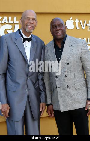 LOS ANGELES - APR 14 Kareem Abdul-Jabbar, Magic Johnson at the They Call Me  Magic Premiere Screening at Village Theater on April 14, 2022 in Westwood,  CA 13229727 Stock Photo at Vecteezy