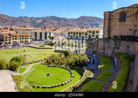 Courtyard, garden, Convent of Santo Domingo and church built on top of Coricancha Golden Temple Incan ruins, city of Cusco, Cuzco, Sacred Valley Peru Stock Photo