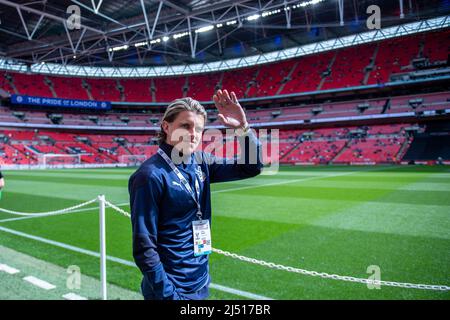 LONDON, ENGLAND - APRIL 17: Conor Gallagher of Crystal Palace during The FA Cup Semi-Final match between Chelsea and Crystal Palace at Wembley Stadium Stock Photo