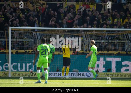 Dortmund, Deutschland. 16th Apr, 2022. Erling HAALAND (DO) cheers after his goal to 5:0, jubilation, cheering, joy, cheers, football 1st Bundesliga, 30th matchday, Borussia Dortmund (DO) - VfL Wolfsburg (WOB) 6: 1, on 04/16/2022 in Dortmund/Germany. #DFL regulations prohibit any use of photographs as image sequences and/or quasi-video # ÃÂ Credit: dpa/Alamy Live News Stock Photo