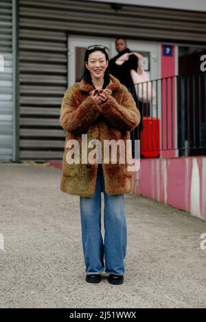 New York, NY - February 09, 2020: Sora Choi walks the runway at Tory Burch  Fall Winter 2020 Fashion Show Stock Photo - Alamy