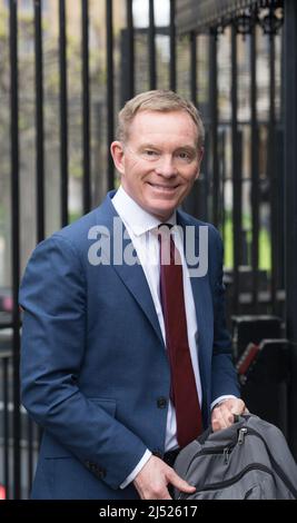 London, UK. 19th Apr, 2022. Chris Bryant MP (Labour: Rhonda) Chair of the Committee on Standards which may be required to scrutinise Boris Johnsons behaviour, arrives at Parliament Credit: Phil Robinson/Alamy Live News