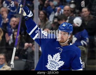 William Nylander 88 Toronto Maple Leafs Stanley Cup 2023 Playoffs Patch  Away Breakaway Men Jersey - White - Bluefink