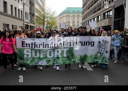 Berlin, Germany. 20th Apr, 2022. People gathered in Berlin to celebrate the green herb on today's global 420 cannabis weed day (Credit Image: © Michael Kuenne/PRESSCOV via ZUMA Press Wire) Stock Photo