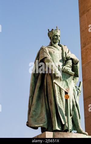 Bronze statue of King Andrew II at Heroes' Square, Budapest. Stock Photo