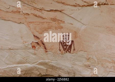 A Fremont Culture pictograph on a rock art panel Temple Mountain in the San Rafael Swell in central Utah.  The Fremont Culture inhabited this area fro Stock Photo