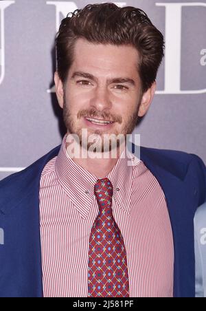 HOLLYWOOD, CA - APRIL 20: Andrew Garfield attends Premiere Of FX's 'Under The Banner Of Heaven' at The Hollywood Athletic Club on April 20, 2022 in Ho Stock Photo