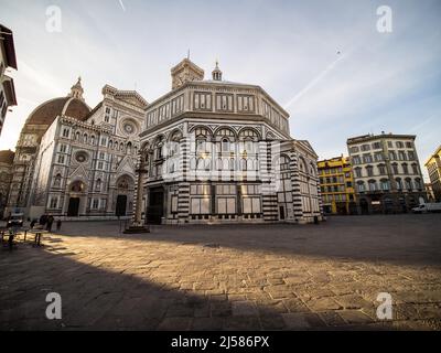 Florenz, Dom, Kathedrale, Santa Maria del Fiore Kathedrale, Baptisterium, Piazza del Duomo, Domplatz, Toskana, Italien Stock Photo