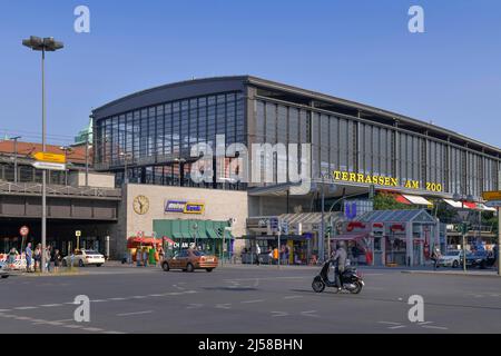 Bahnhof Zoo, Hardenbergplatz, Charlottenburg, Berlin, Germany Stock Photo