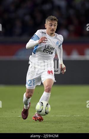 PARIS - Valentin Rongier of Olympique de Marseille during the French Ligue 1 match between Paris Saint-Germain and Olympique Marseille at the Parc des Princes in Paris, France on April 17, 2022. ANP | Dutch Height| GERRIT FROM COLOGNE Stock Photo