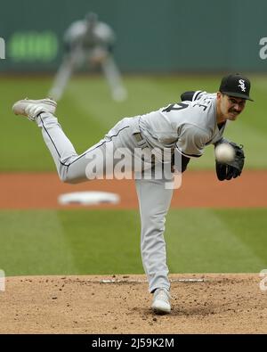 Cleveland, USA. 21st Apr, 2022. Chicago White Sox's Leury Garcia (28)  throws to first base against the Cleveland Guardians in the sixth inning at  Progressive Field in Cleveland, Ohio on Thursday, April