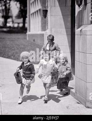 1930s FOUR KIDS RUNNING OUT OF SCHOOL BUILDING THREE GIRLS ONE BOY CARRYING BOOKS AND BOOK BAGS - j3930 HAR001 HARS 1 JUVENILE ELEMENTARY PLEASED JOY LIFESTYLE SATISFACTION ARCHITECTURE FEMALES HEALTHINESS COPY SPACE FRIENDSHIP FULL-LENGTH PERSONS CLOTH MALES BUILDINGS SUNNY DIAPER B&W FREEDOM SCHOOLS GRADE HAPPINESS CHEERFUL HIGH ANGLE PROPERTY VICTORY AND EXCITEMENT KNOWLEDGE MARY JANE DIAPERS END OF DAY PRIMARY SMILES SWEATERS REAL ESTATE STRUCTURES JOYFUL STYLISH EDIFICE BERETS GRADE SCHOOL GROWTH BLACK AND WHITE BOOK BAG CAUCASIAN ETHNICITY HAR001 OLD FASHIONED Stock Photo