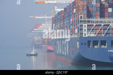 Illustration of container ship arrives at the Port of Le Havre in Le Havre, France, on April 20, 2022. Photo by Francis Petit/ABACAPRESS.COM Stock Photo