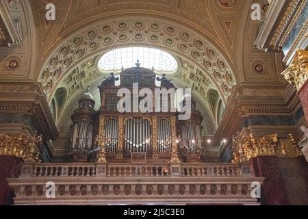 The Pipe Organ was made by Jozef Angster in 1905 with the housing made by Endre Thek; St. Stephen's Basilica, Budapest, Hungary. Stock Photo