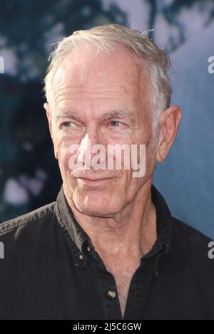 Los Angeles, USA. 21st Apr, 2022. John Sayles 2022/04/21 The 40th Anniversary Screening of “E.T. the Extra-Terrestrial” held at TCL Chinese Theatre in Hollywood, CA, Credit: Cronos/Alamy Live News