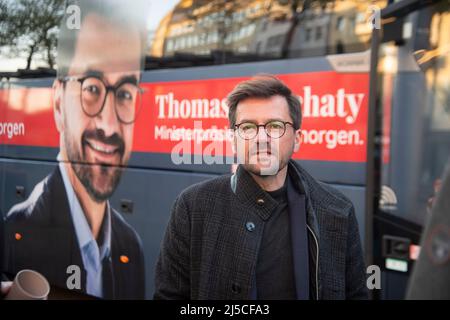 Thomas KUTSCHATY, top candidate of the North Rhine-Westphalia SPD and chairman of the SPD state parliamentary group, and SPD top candidate for the 2022 state elections, in front of his campaign bus on April 20, 2022. Stock Photo
