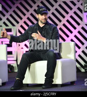 Miami Beach, FL, USA. 18th Apr, 2022. Alexis Ohanian, Co-founder and Former Executive Chairman, Reddit & Founder of Seven Seven Six attends eMerge Americas 2022 at the Miami Beach Convention Center on April 18, 2022 in Miami Beach, Florida. Credit: Mpi10/Media Punch/Alamy Live News Stock Photo