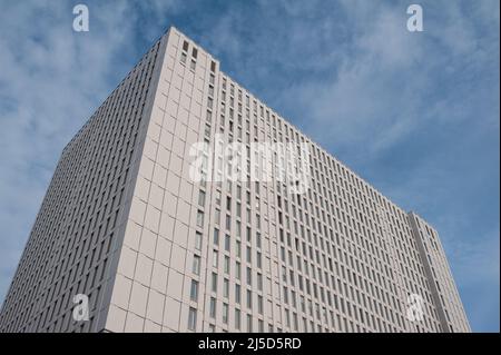 22.01.2022, Berlin, Germany, Europe - View of the Charité hospital's high-rise bed building on Luisenstrasse in the Mitte district. [automated translation] Stock Photo