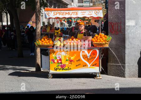 Orange juice seller with fresh squeezed juice, in the street in Catania, Sicily, Italy. (129) Stock Photo