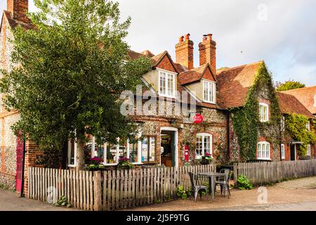 Post Office with shop and cottages in historic Chilterns village of Hambleden, Buckinghamshire, England, UK, Britain Stock Photo