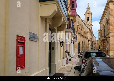 A British post box in Mdina, Malta Stock Photo