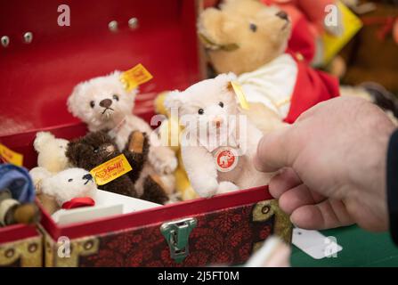 Steiff teddy bears display in a store, UK Stock Photo - Alamy