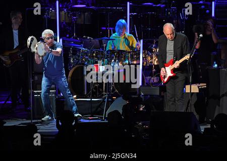 Hollywood FL, USA. 22nd Apr, 2022. Roger Daltrey, Zak Starkey and Pete Townshend of The Who perform during opening night of The Who Hits Back! North American Tour at Hard Rock Live held at the Seminole Hard Rock Hotel & Casino on April 22, 2022 in Hollywood, Florida. Credit: Mpi04/Media Punch/Alamy Live News Stock Photo