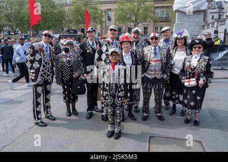 ST GEORGE’S DAY - Pearly Kings and Queens attend the St George's Day celebrations in Trafalgar Square London Stock Photo