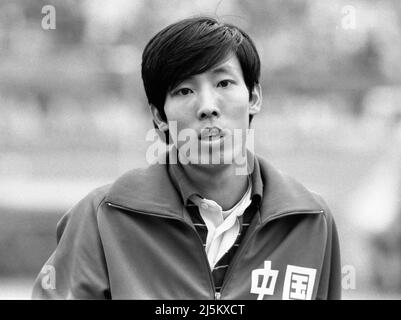 JIANHUA ZHU China third in  high jump athlete at IAAF World Champion Ship in Helsinki Finland 1983 august Stock Photo