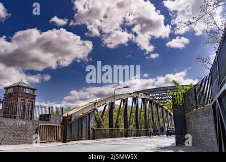 Barton Road Swing Bridge links Salford to Trafford and allows traffic to pass over the Manchester Ship Canal. Stock Photo