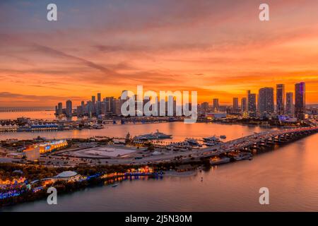 Amazing sunset over Downtown Miami in Florida Stock Photo