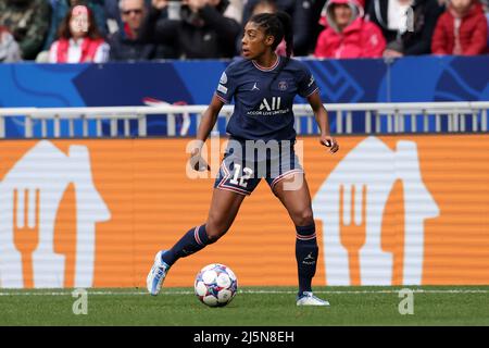 Lyon, France, 24th April 2022. Ashley Lawrence of PSG during the UEFA Womens Champions League match at OL Stadium, Lyon. Picture credit should read: Jonathan Moscrop / Sportimage Credit: Sportimage/Alamy Live News Stock Photo