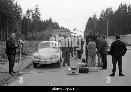 Heinz Rühmann during the shooting of the film 'Die Ente klingelt um halb acht', Constantin Film 1968. [automated translation] Stock Photo