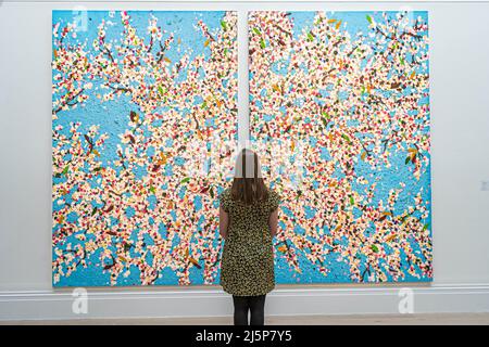 LONDON, UK. 25 April, 2022 . Damien Hirst, Happy Life Blossom, 2018, Estimate:  $2 Million - 3 Million.  Preview of Masterworks by Monet & Picasso at Sotheby's New Bond Street from the upcoming New York modern evening sale. The sale takes place on 17 May Credit: amer ghazzal/Alamy Live News Stock Photo
