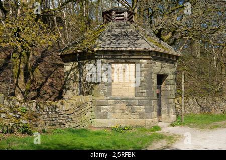 Rivington Pike Lancashire old stone structure water pumping station on the reservoir Stock Photo