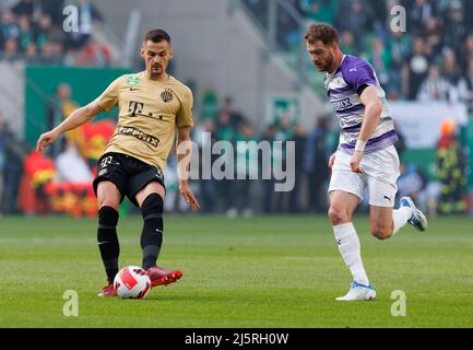 BUDAPEST, HUNGARY - APRIL 24: Anderson Esiti of Ferencvarosi