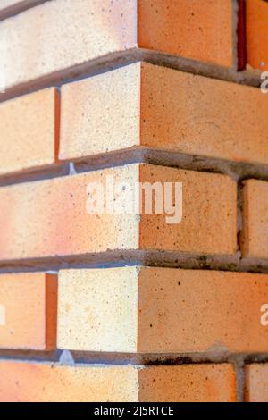 Corner wall with bricks running bond pattern in San Francisco, California Stock Photo
