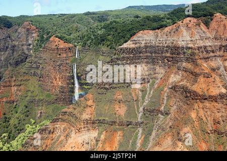 Waipoo Falls in Waimea Canyon, Kauai - Hawaii Stock Photo