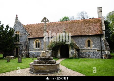West Ilsley, UK. 25th April, 2022. All Saints Church was built in the 14th century and then extended and restored in 1881. It is Grade II listed. Cred Stock Photo
