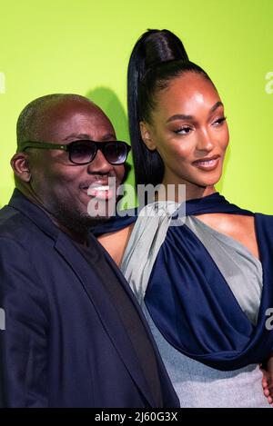 London, UK. 26th Apr, 2022. Jourdan Dunn and Editor-In-Chief of British Vogue Edward Enninful attend the Photocall at the International Woolmark Prize 2022 FINAL in London. (Photo by Loredana Sangiuliano/SOPA Images/Sipa USA) Credit: Sipa USA/Alamy Live News Stock Photo