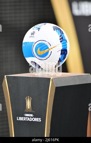 SÃO PAULO, BRASIL - APRIL 26: Ball of the match before Copa CONMEBOL Libertadores match between S.C. Corinthians and Boca Juniors at Arena Corinthians on April 26, 2022 in São Paulo, Brazil. (Photo by Leandro Bernardes/PxImages) Credit: Px Images/Alamy Live News Stock Photo