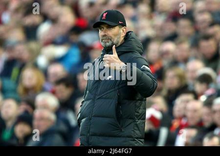 Liverpool, UK. 27th Apr, 2022. Jurgen Klopp, the Liverpool Manager gives the thumbs up sign. UEFA Champions league, semi final 1st leg match, Liverpool v Villarreal at Anfield Stadium in Liverpool on Wednesday 27th April 2022. this image may only be used for Editorial purposes. Editorial use only, license required for commercial use. No use in betting, games or a single club/league/player publications. pic by Chris Stading/Andrew Orchard sports photography/Alamy Live news Credit: Andrew Orchard sports photography/Alamy Live News Stock Photo