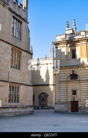 Bodleian Library Divinity School building architecture with sunlight and spire shadows. Oxford, Oxfordshire, England Stock Photo