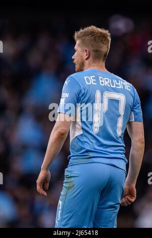 MANCHESTER, ENGLAND - APRIL 26: Kevin De Bruyne of Manchester City during the UEFA Champions League Semi Final Leg One match between Manchester City and Real Madrid at City of Manchester Stadium on April 26, 2022 in Manchester, United Kingdom. (Photo by Sebastian Frej) Credit: Sebo47/Alamy Live News
